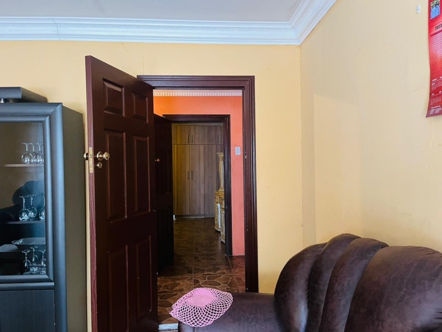 4 Bedroom Property for Sale in Mdantsane Nu 17 Eastern Cape